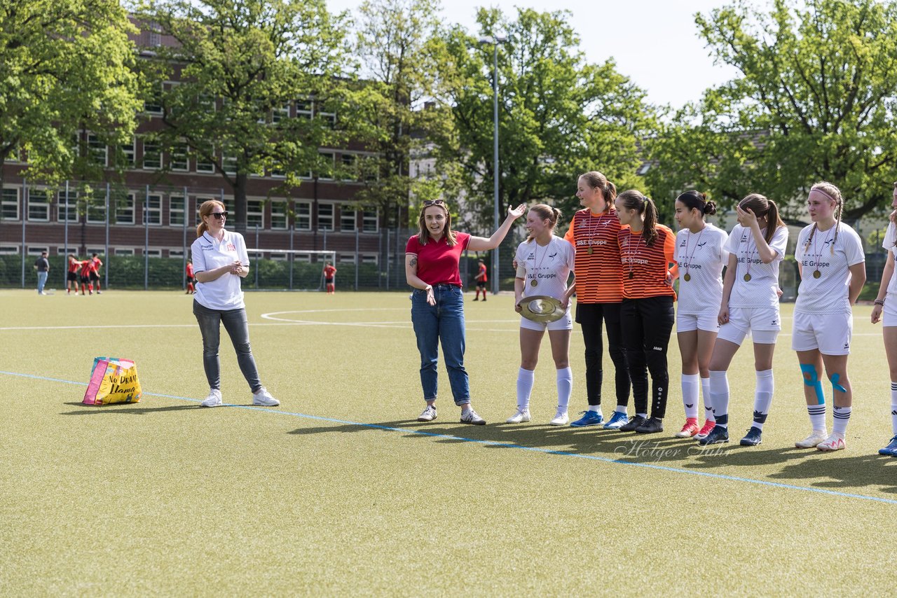 Bild 86 - wBJ SC Alstertal-Langenhorn - Rissener SV : Ergebnis: 9:0